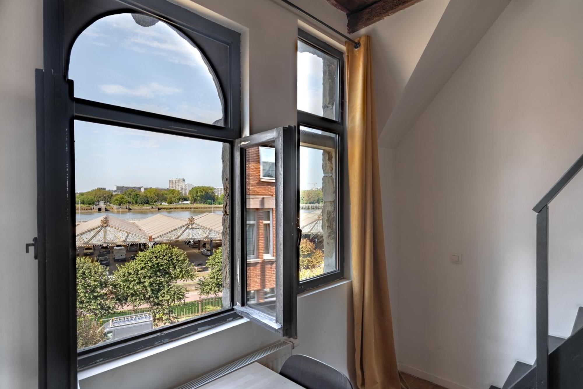 Charming Two-Bedroom River Side Apartment Anvers Extérieur photo