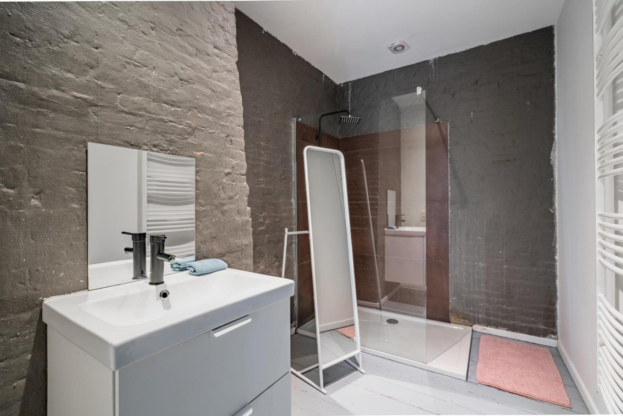 Charming Two-Bedroom River Side Apartment Anvers Extérieur photo